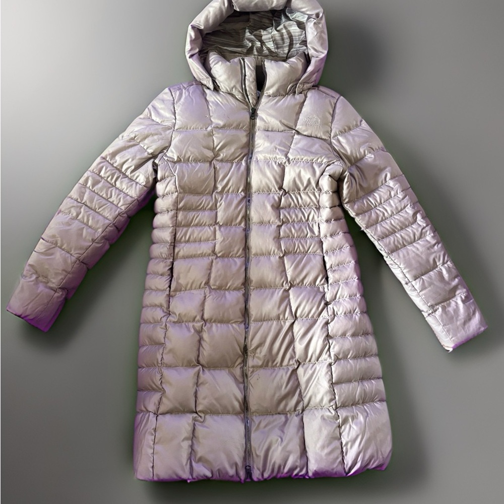 The North Face Women's mainly light lavender Puffer Jacket fits like a medium